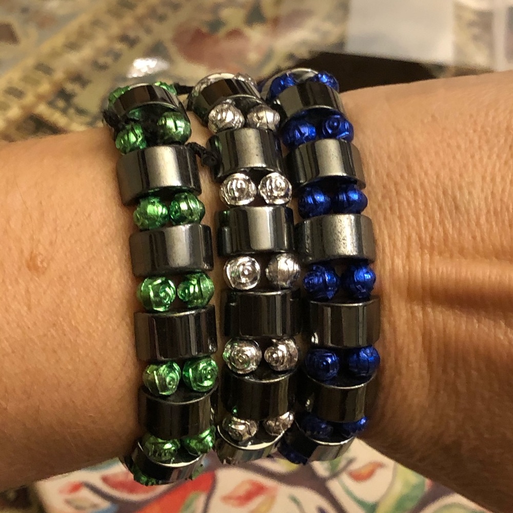 Set of 3 elastic bracelets